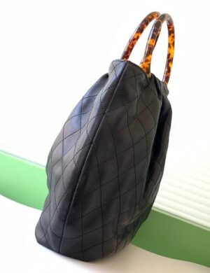Chanel Tortoiseshell Handle Bag - Image 4