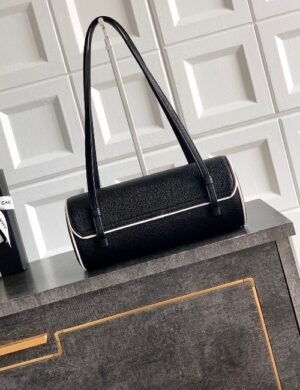 Chanel Imperial Noir Shopper - Image 2