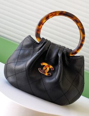 Chanel Tortoiseshell Handle Bag - Image 2