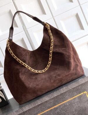 Chanel Élovaire Essence Carryall - Image 2