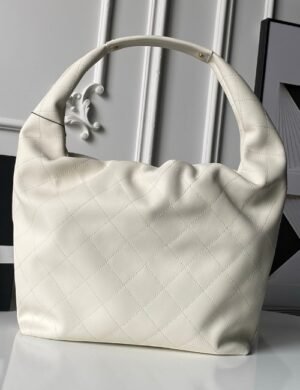 Chanel Élégance Noir Carryall - Image 2