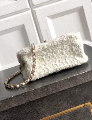 Chanel Tweed Pearl Handle Bag - Image 3