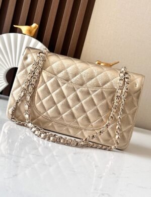 Chanel Veloura Prestige Carryall - Image 2