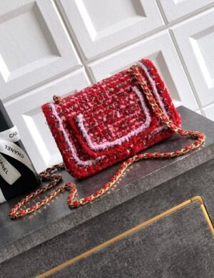 Chanel Lumière Royale Shopper - Image 2