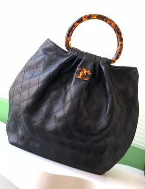 Chanel Tortoiseshell Handle Bag - Image 1