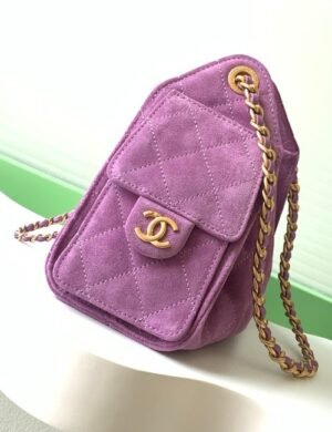 Chanel Velvet Lumière Carryall - Image 3